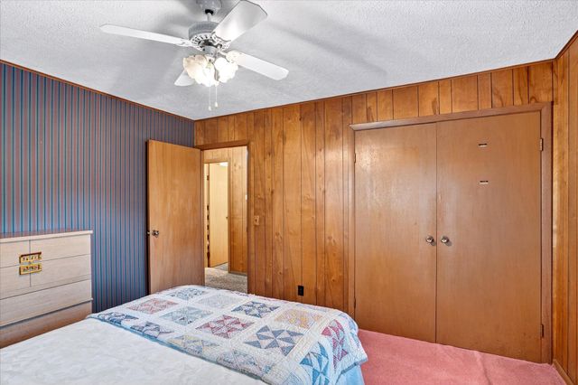 18555 E Highway 32, Stockton, MO 65785