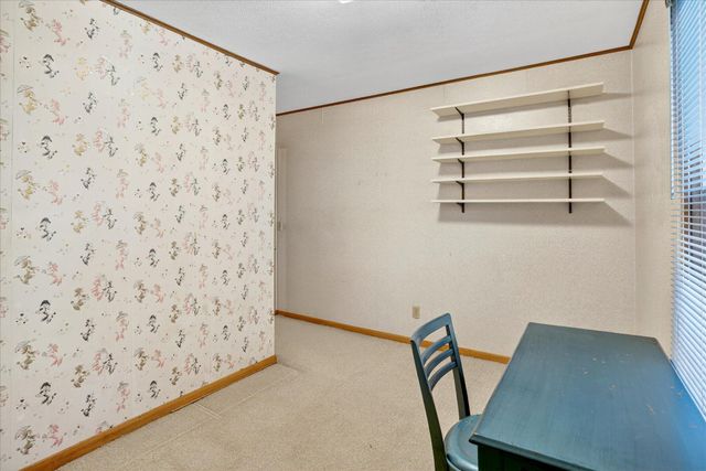 18555 E Highway 32, Stockton, MO 65785