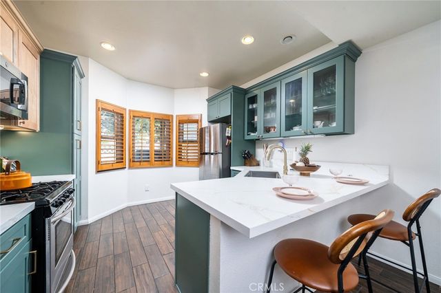3707 Calle Curacso, Riverside, CA 92503