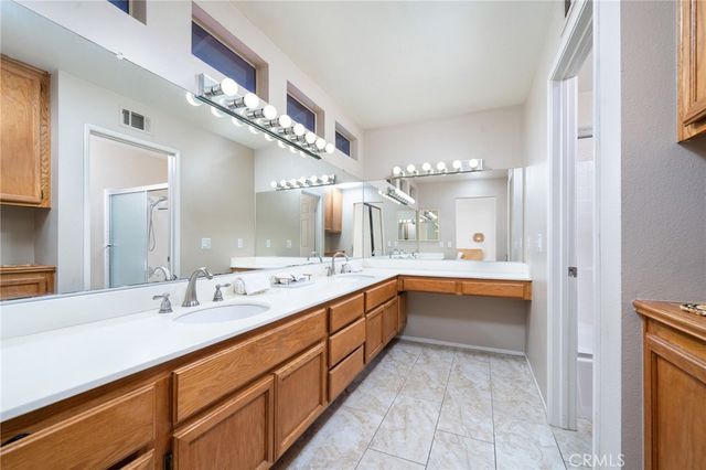 3707 Calle Curacso, Riverside, CA 92503