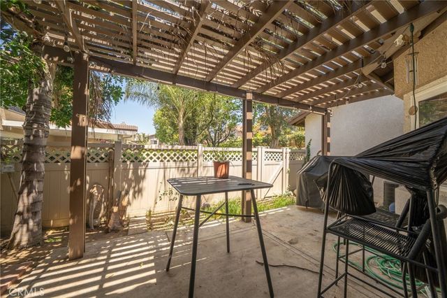 3707 Calle Curacso, Riverside, CA 92503