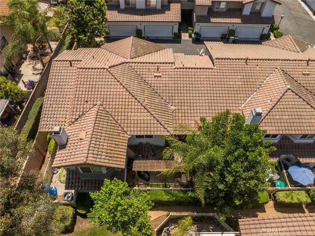 3707 Calle Curacso, Riverside, CA 92503
