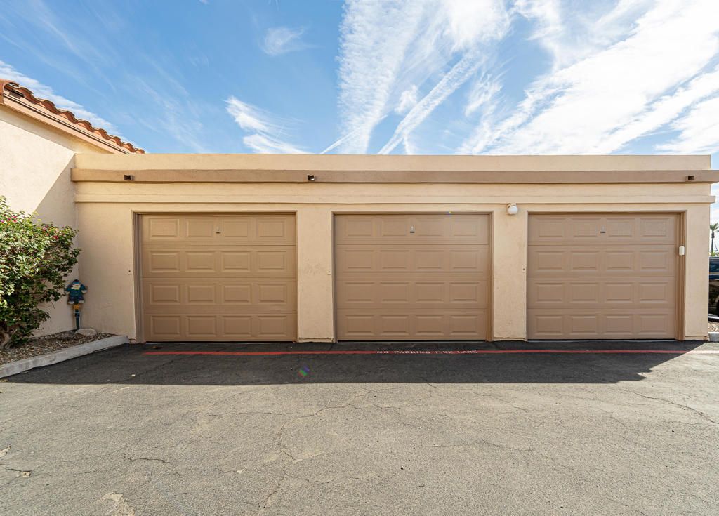 Image 40 of property listing at 78171 Crimson Court, La Quinta, CA 92253