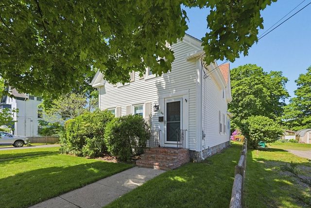 69 Union St, Mansfield, MA 02048