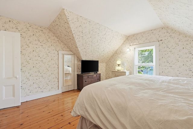 69 Union St, Mansfield, MA 02048