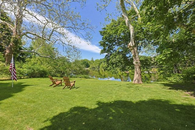 69 Union St, Mansfield, MA 02048