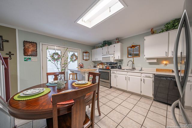 7819 BOWENS CROSSING, San Antonio, TX 78250