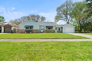 30 Broadway Avenue, Chicago Heights, IL 60411