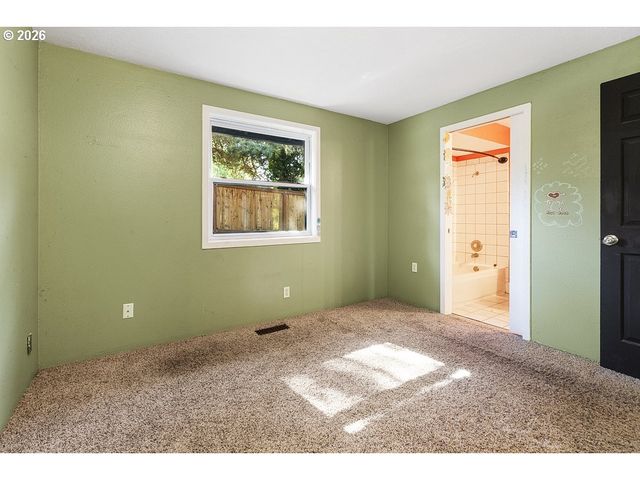 15856 Sw SUNSET Ct, Sherwood, OR 97140