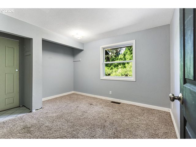 15856 Sw SUNSET Ct, Sherwood, OR 97140