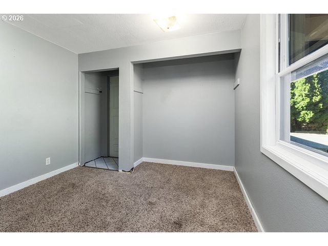 15856 Sw SUNSET Ct, Sherwood, OR 97140
