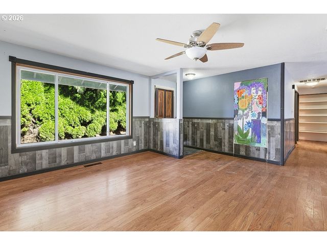 15856 Sw SUNSET Ct, Sherwood, OR 97140