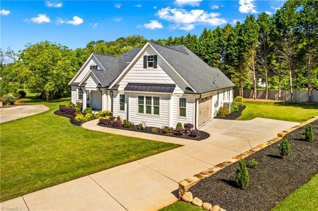 547 Muirfield Way, Salisbury, NC 28144