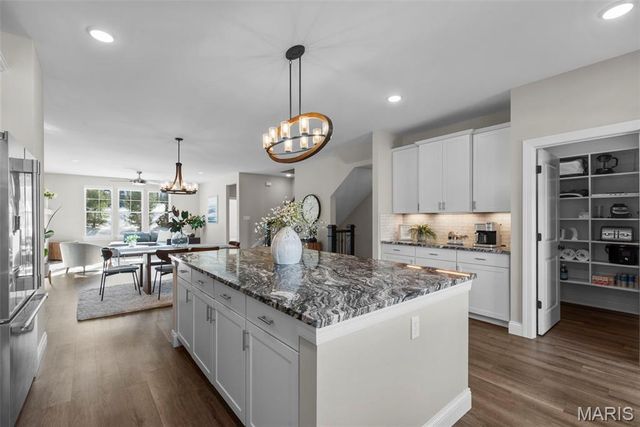 11251 Talamore Circle, Frontenac, MO 63131