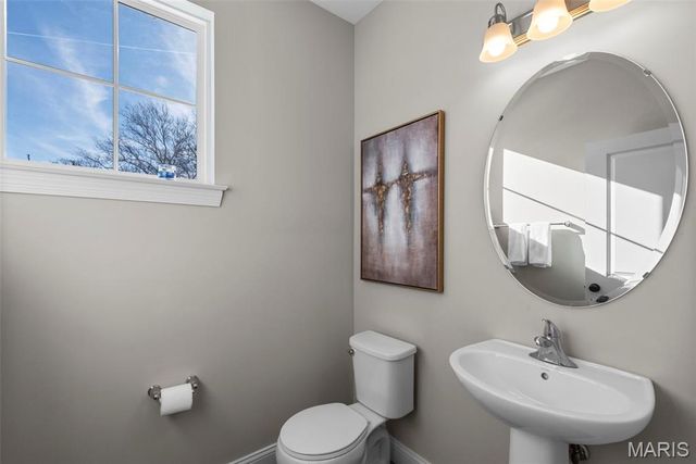 11251 Talamore Circle, Frontenac, MO 63131