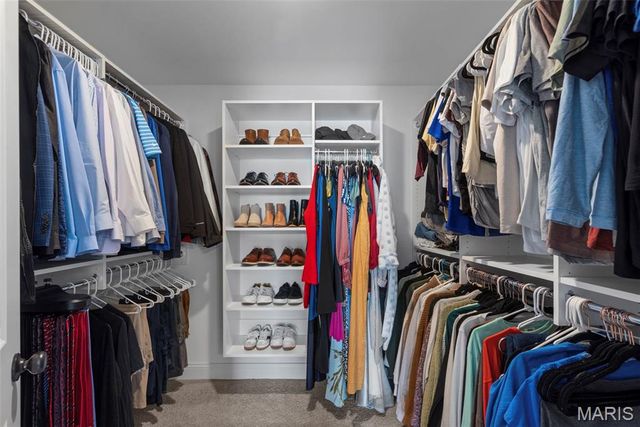 11251 Talamore Circle, Frontenac, MO 63131