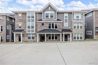 11251 Talamore Circle, Frontenac, MO 63131