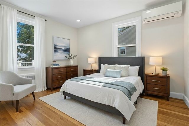 9 Crestway Rd, Boston, MA 02128