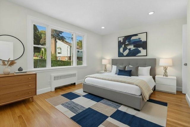 9 Crestway Rd, Boston, MA 02128