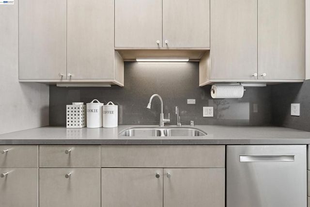 844 Balboa Ln, Foster City, CA 94404