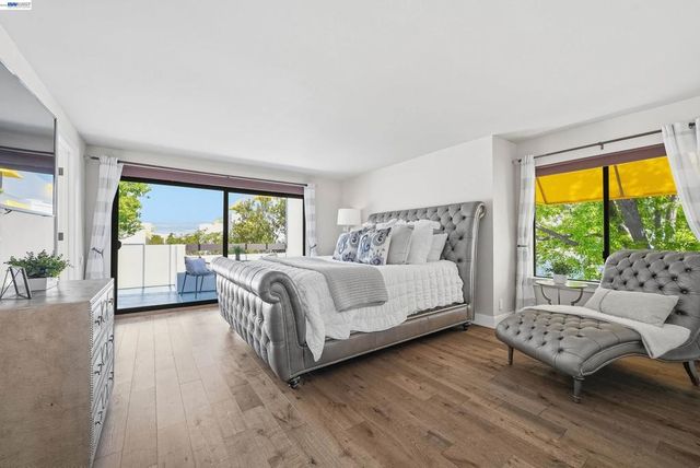 844 Balboa Ln, Foster City, CA 94404