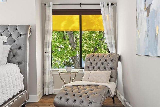 844 Balboa Ln, Foster City, CA 94404