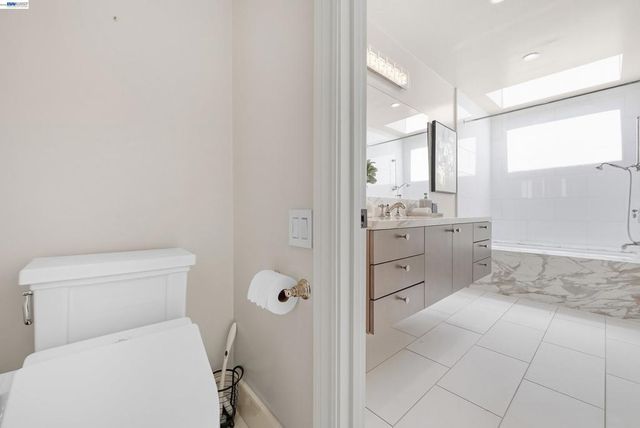 844 Balboa Ln, Foster City, CA 94404