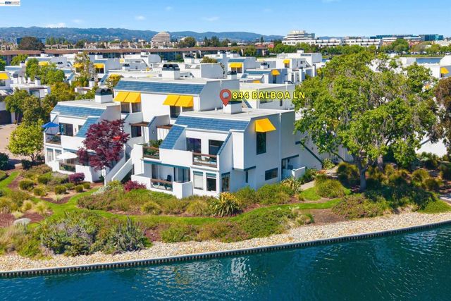 844 Balboa Ln, Foster City, CA 94404