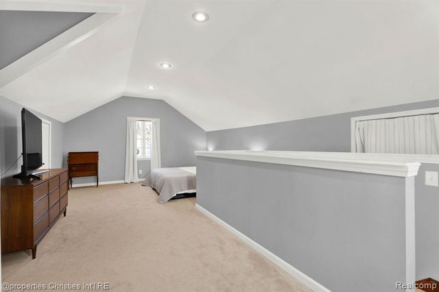 1541 Dorothea Road, Berkley, MI 48072