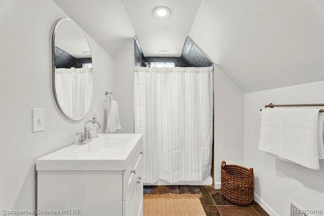 1541 Dorothea Road, Berkley, MI 48072