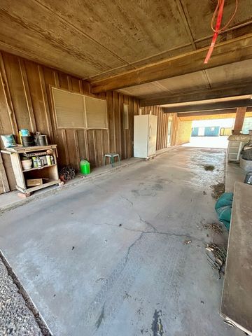 2011 W 6th St, Fort Stockton, TX 79735