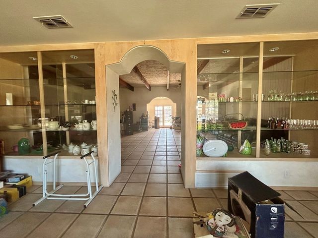 2011 W 6th St, Fort Stockton, TX 79735