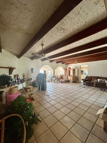 2011 W 6th St, Fort Stockton, TX 79735