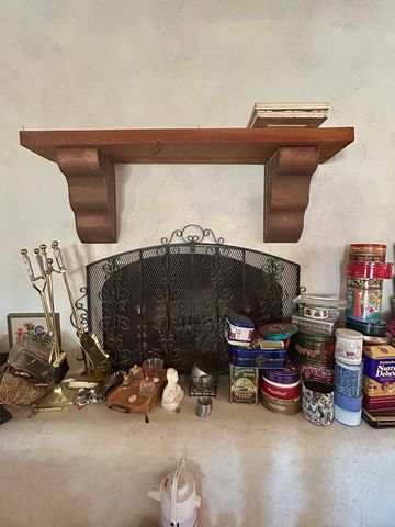 2011 W 6th St, Fort Stockton, TX 79735