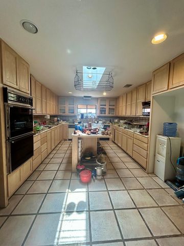 2011 W 6th St, Fort Stockton, TX 79735