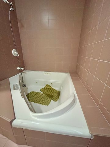 2011 W 6th St, Fort Stockton, TX 79735