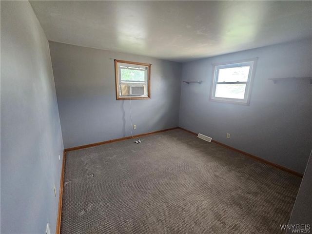 70 Theresa Drive, Cheektowaga, NY 14227