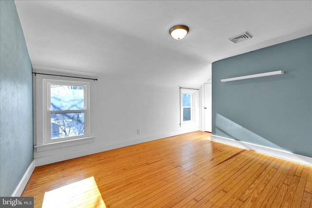 104 LOCUST ST, Annville, PA 17003