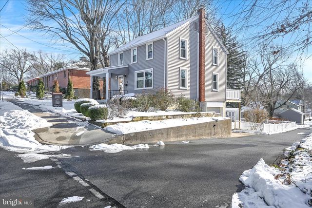 104 LOCUST ST, Annville, PA 17003