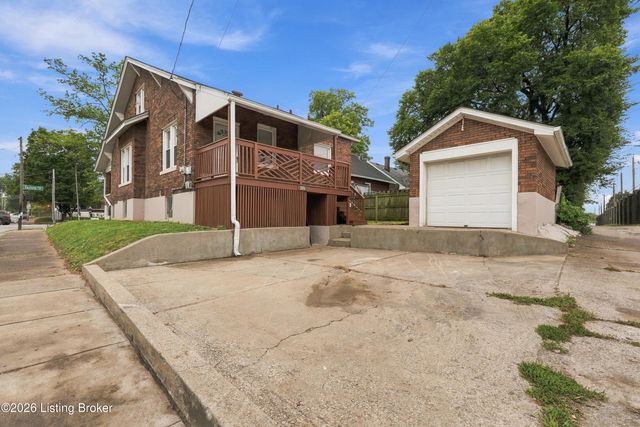 945 Eastern Pkwy, Louisville, KY 40217