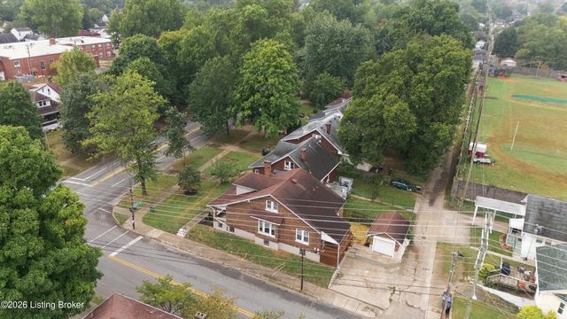 945 Eastern Pkwy, Louisville, KY 40217