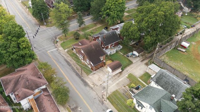 945 Eastern Pkwy, Louisville, KY 40217