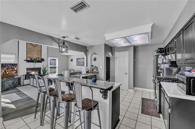 3212 Winterberry CT, Virginia Beach, VA 23453
