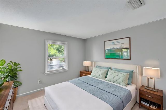 3212 Winterberry CT, Virginia Beach, VA 23453