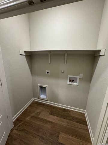 7153 Magnolia Crk Unit 101, San Antonio, TX 78252