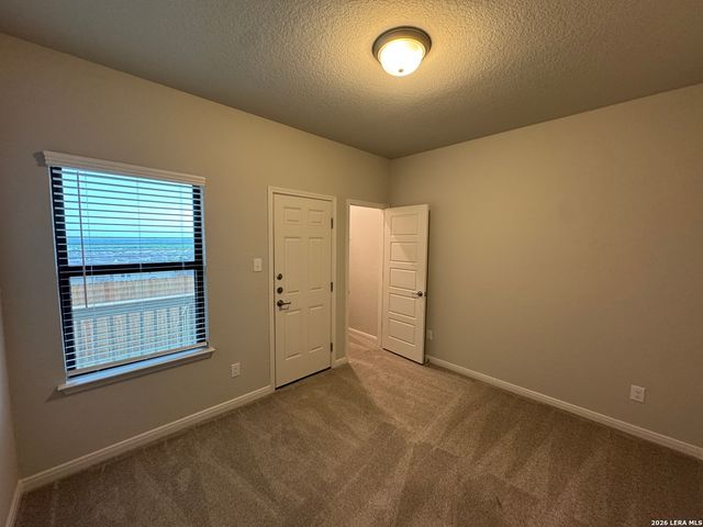 7153 Magnolia Crk Unit 101, San Antonio, TX 78252