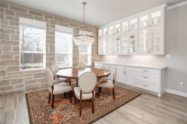 1911 Spanish Moss Drive, College Station, TX 77845