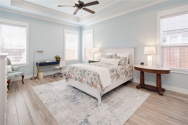 1911 Spanish Moss Drive, College Station, TX 77845