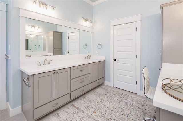 1911 Spanish Moss Drive, College Station, TX 77845