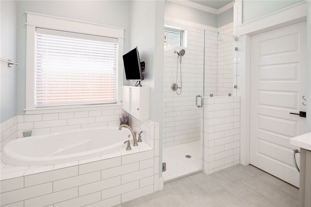 1911 Spanish Moss Drive, College Station, TX 77845